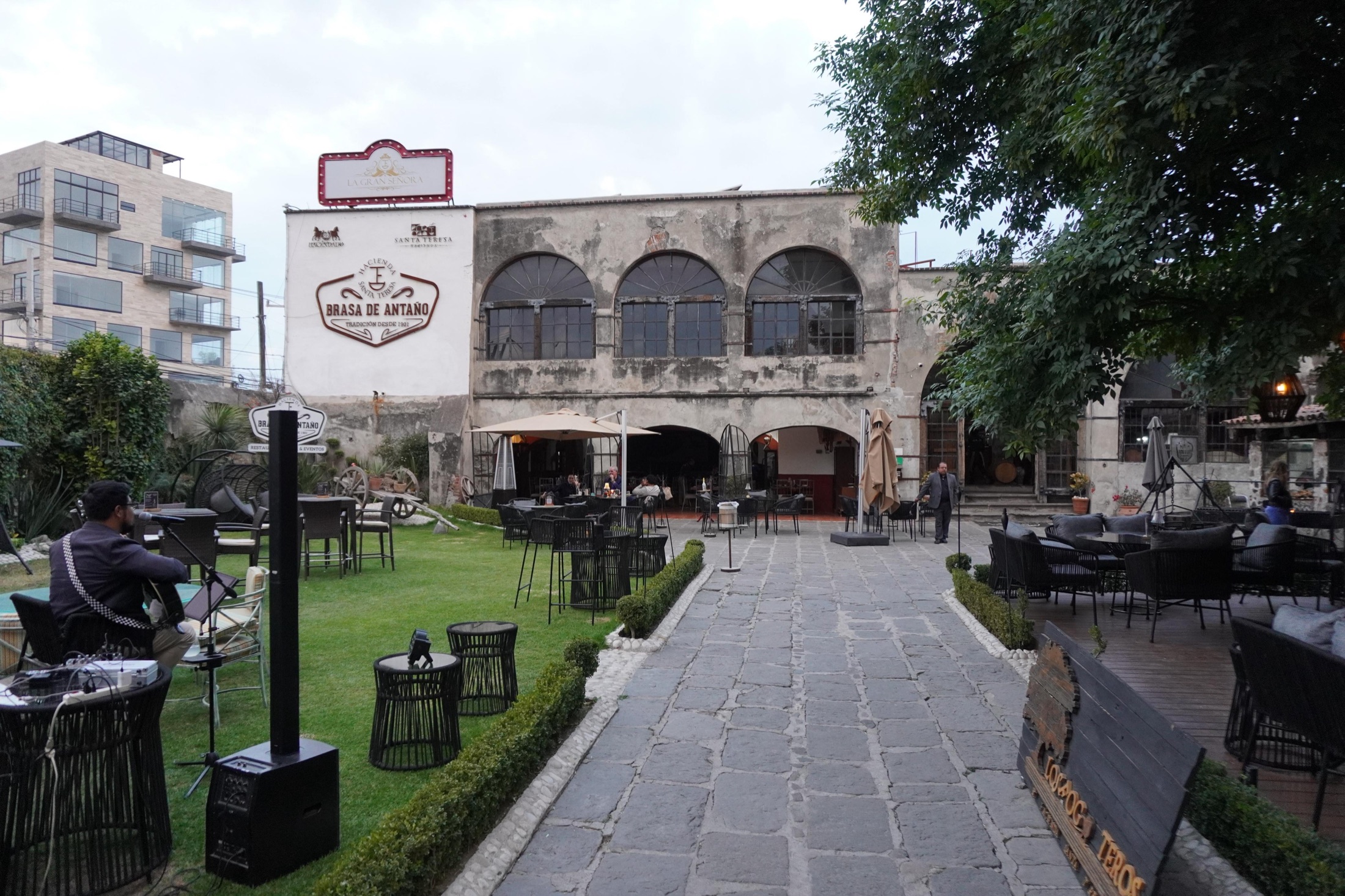 Hacienda Santa Teresa — Compartir